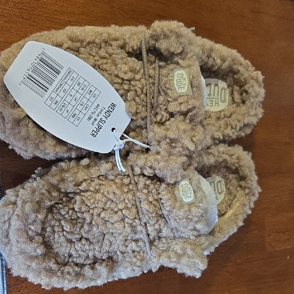 Hey Dude Tan Fuzzy Slippers